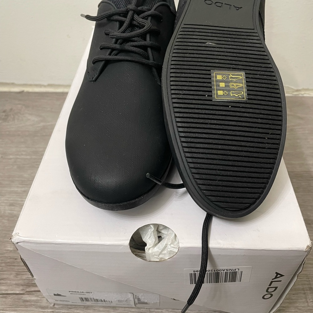 Aldo Men's Classic Black Oxfords